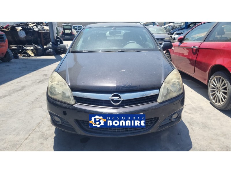 opel astra gtc del año 2008