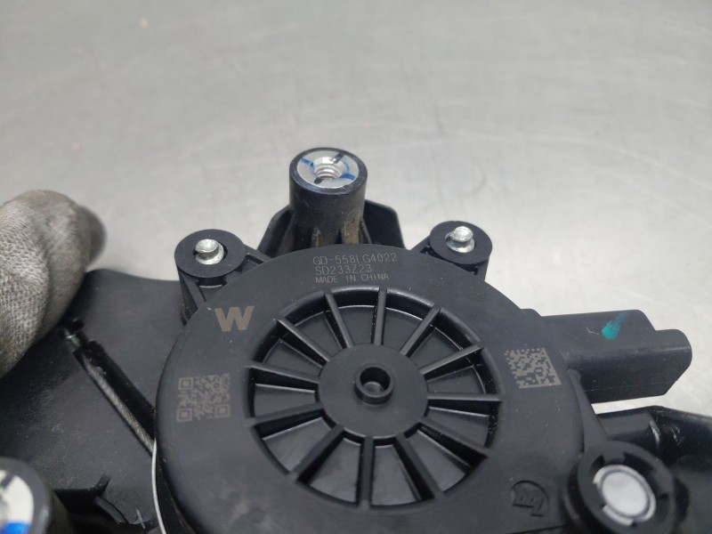 Recambio de elevalunas delantero derecho para mg zs confort referencia OEM IAM   