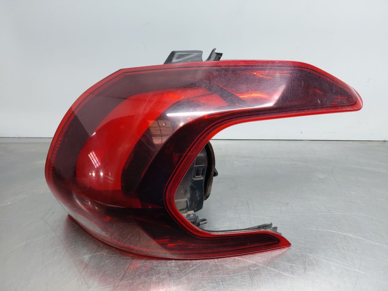 Recambio de piloto trasero derecho para peugeot 2008 i (cu_) 1.6 bluehdi 120 referencia OEM IAM   