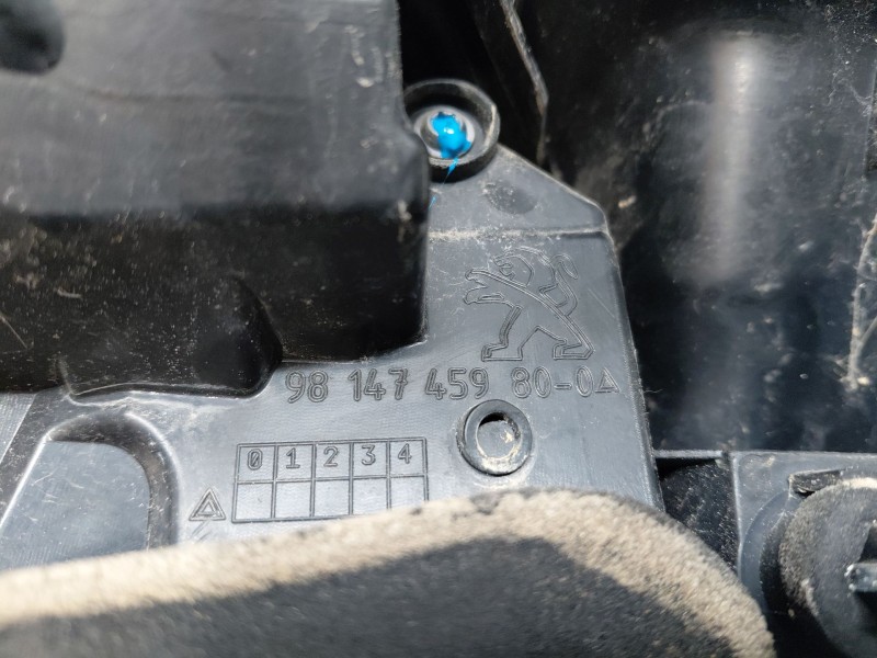 Recambio de piloto trasero derecho para peugeot 2008 i (cu_) 1.6 bluehdi 120 referencia OEM IAM   