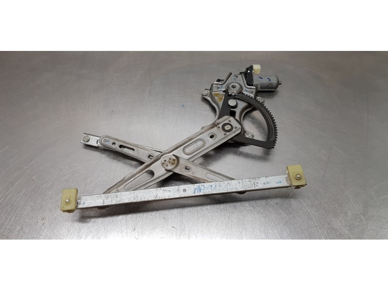 Recambio de elevalunas delantero izquierdo para hyundai i20 classic referencia OEM IAM 824031J010 988101J100 