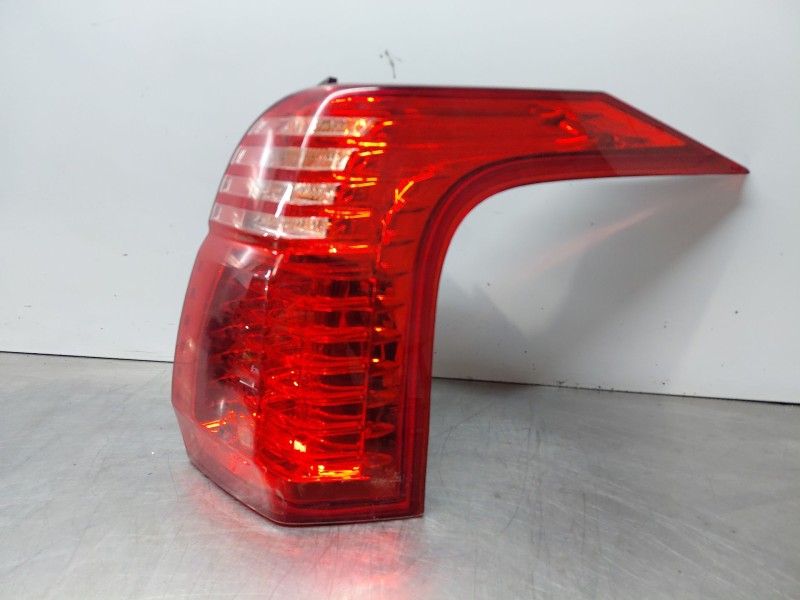 Recambio de piloto trasero derecho para peugeot 5008 (0u_, 0e_) 1.6 hdi referencia OEM IAM   