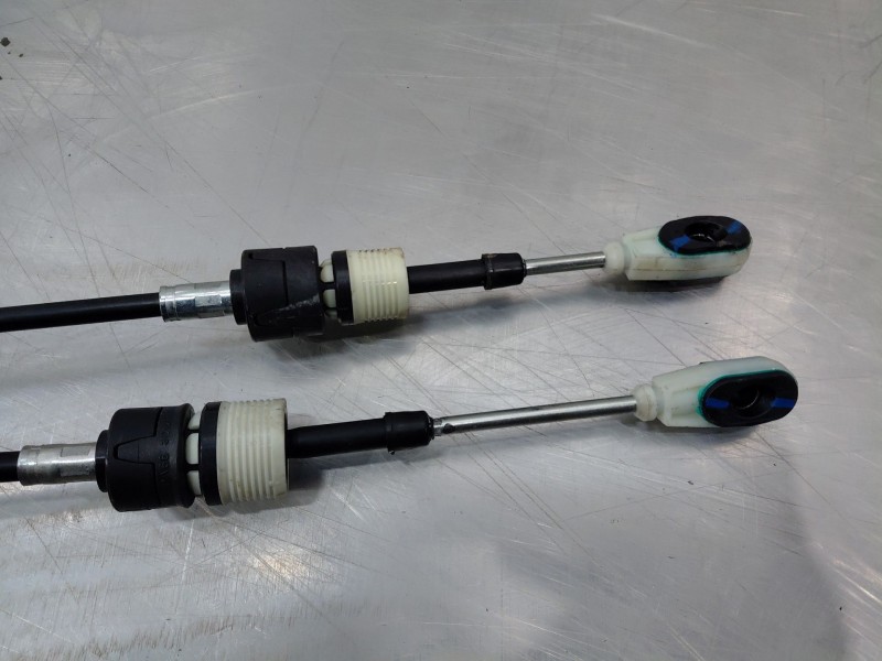 Recambio de varillaje cambio para land rover range rover evoque (l551) 2.0 d150 referencia OEM IAM   