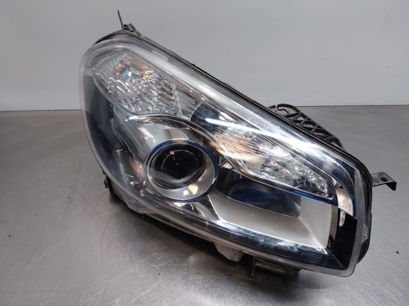 Recambio de faro derecho para nissan qashqai i (j10, nj10) 1.5 dci referencia OEM IAM   