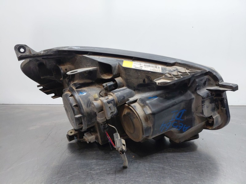 Recambio de faro izquierdo para nissan qashqai i (j10, nj10) 1.5 dci referencia OEM IAM   