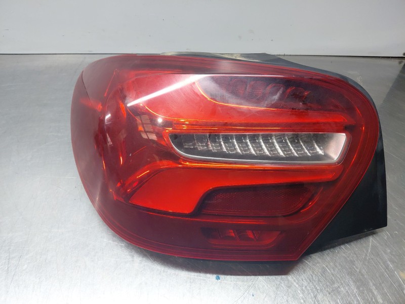 Recambio de piloto trasero izquierdo para mercedes-benz clase a (w176) design referencia OEM IAM   