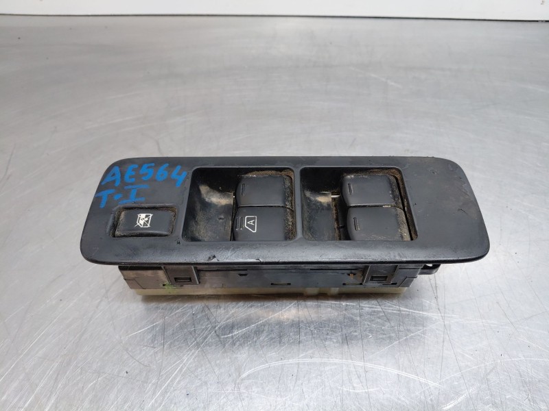 Recambio de mando elevalunas delantero izquierdo para nissan qashqai i (j10, nj10) 1.5 dci referencia OEM IAM   