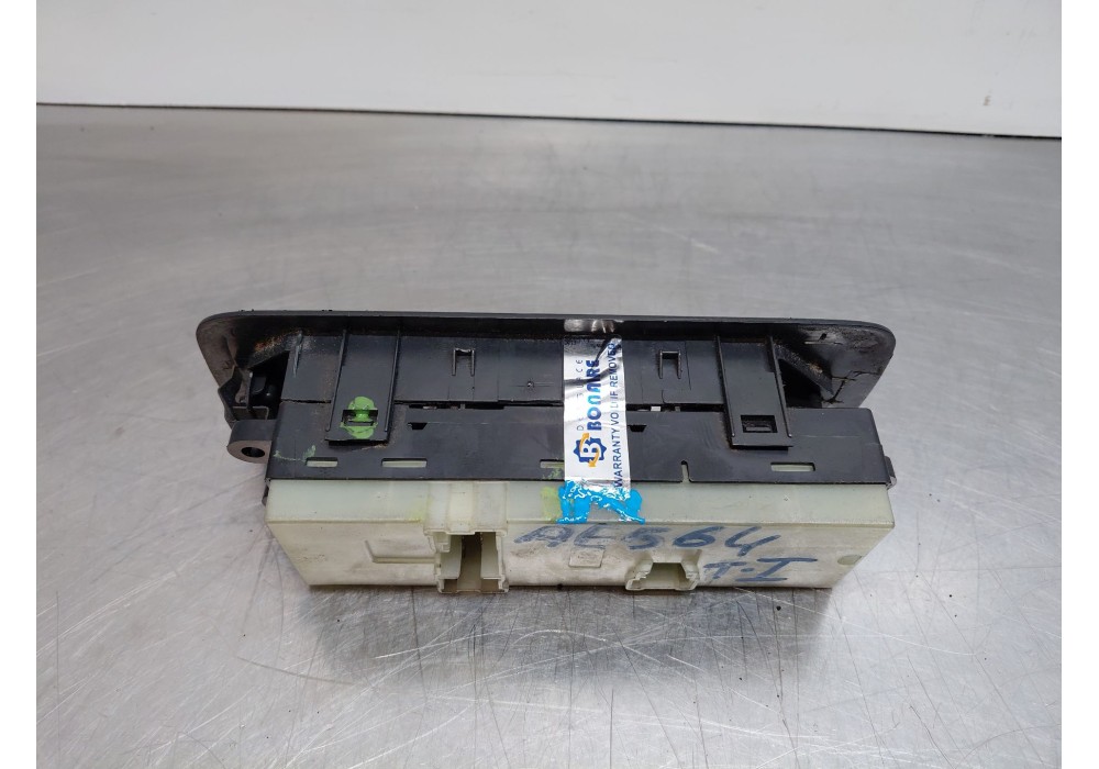 Recambio de mando elevalunas delantero izquierdo para nissan qashqai i (j10, nj10) 1.5 dci referencia OEM IAM   