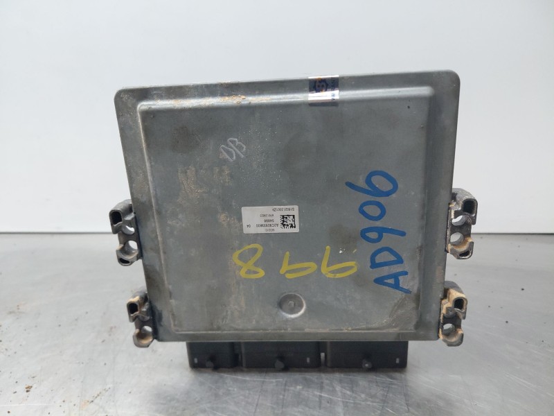 Recambio de centralita motor uce para dacia lodgy laureate referencia OEM IAM   