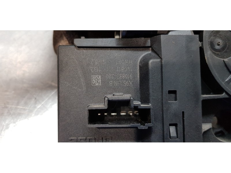 Recambio de motor elevalunas trasero izquierdo para renault scenic iii bose edition referencia OEM IAM 827310166R   Recambio de motor elevalunas trasero izquierdo para renault scenic iii bose edition referencia OEM IAM 827310166R