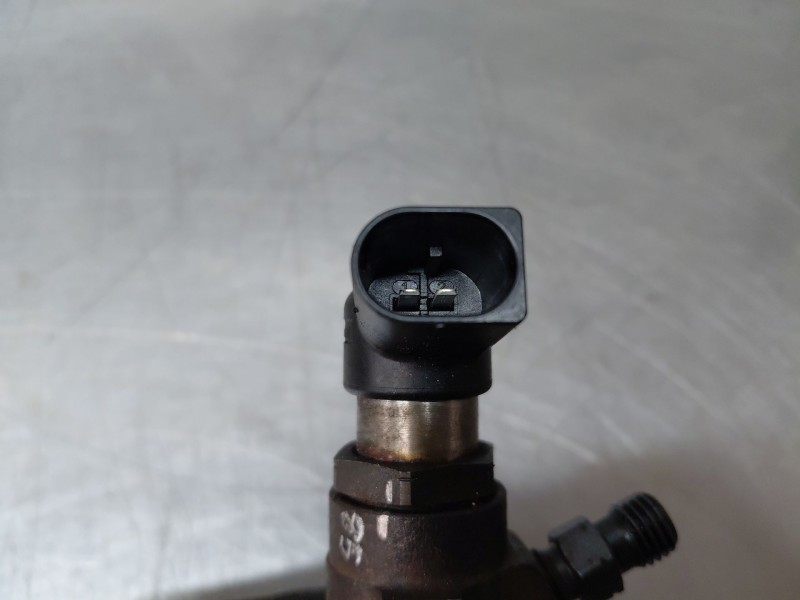 Recambio de inyector para volkswagen golf vi variant (aj5) comfortline referencia OEM IAM   