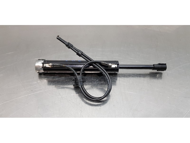 Recambio de no identificado para audi a3 cabriolet (8p) attraction referencia OEM IAM 8P7871795   Recambio de no identificado para audi a3 cabriolet (8p) attraction referencia OEM IAM 8P7871795