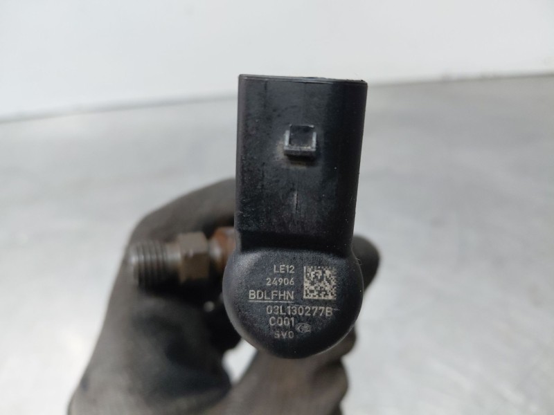 Recambio de inyector para volkswagen golf vi variant (aj5) comfortline referencia OEM IAM   