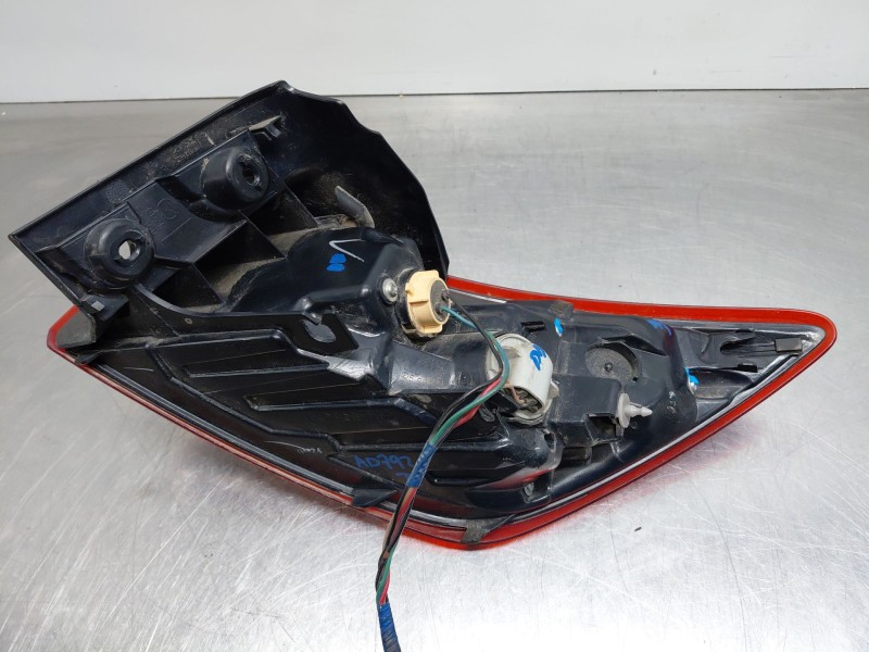 Recambio de piloto trasero izquierdo para mazda cx-3 skyactiv referencia OEM IAM   