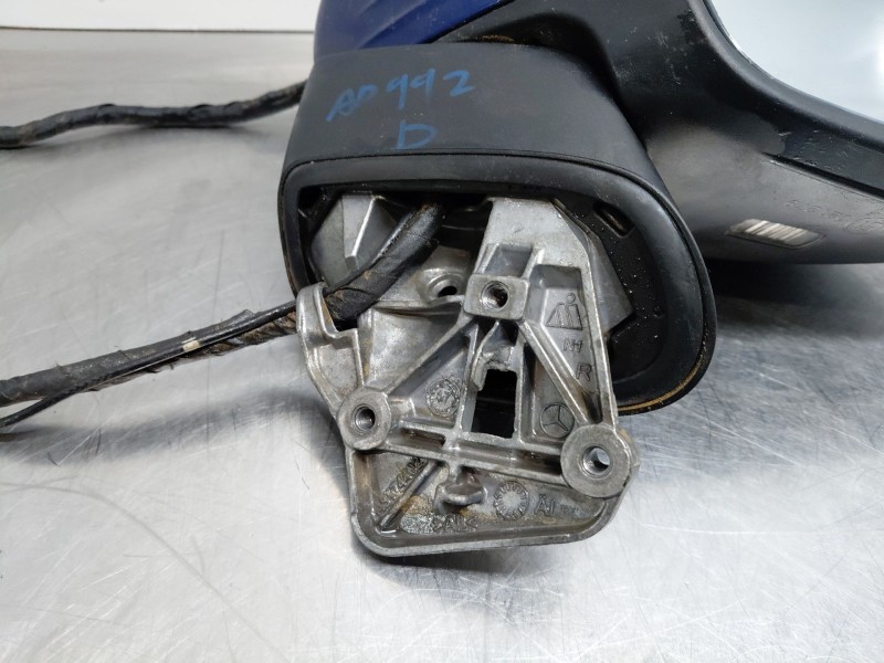 Recambio de retrovisor derecho para mercedes-benz clase c (w205) lim. 220 d referencia OEM IAM   