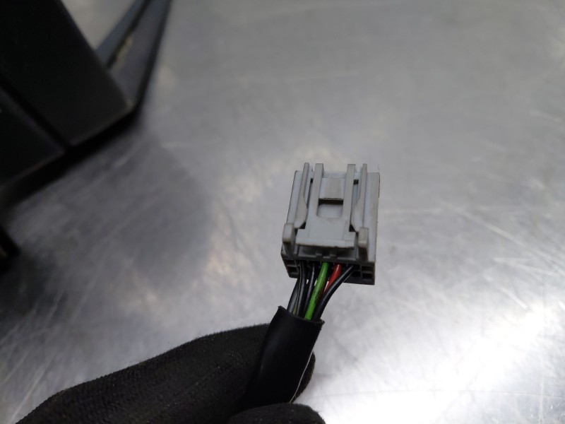 Recambio de retrovisor derecho para ford c-max titanium referencia OEM IAM   