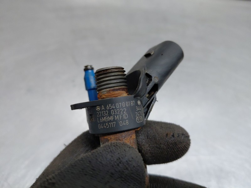 Recambio de inyector para mercedes-benz sprinter iii furgón fwd kl3a4 referencia OEM IAM A6540700187  