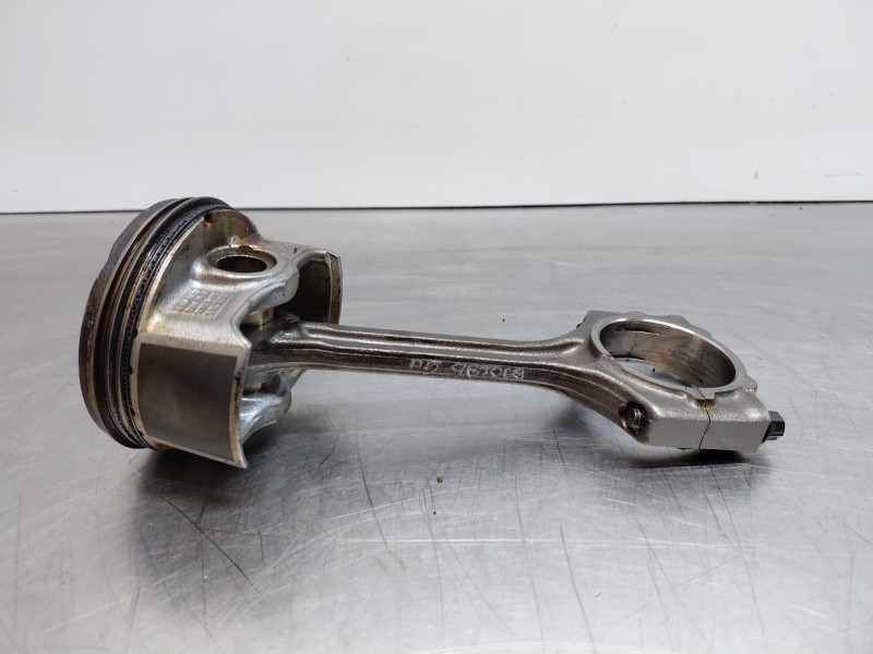 Recambio de biela para kia ceed drive referencia OEM IAM   