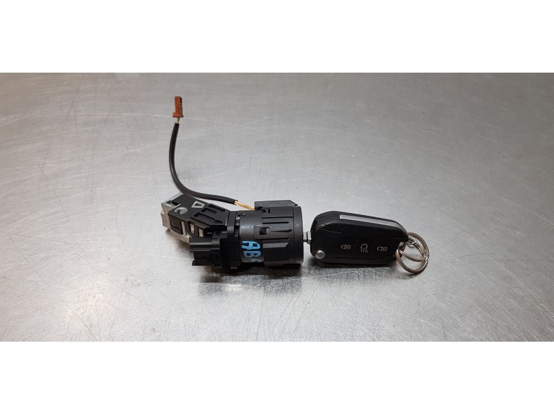 Recambio de antirrobo para peugeot 2008 (--.2013) active referencia OEM IAM 9663123380   Recambio de antirrobo para peugeot 2008 (--.2013) active referencia OEM IAM 9663123380