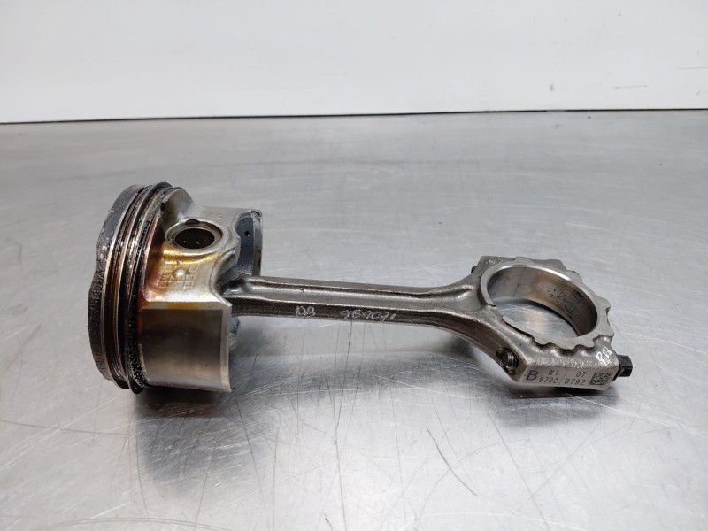 Recambio de biela para kia ceed drive referencia OEM IAM   