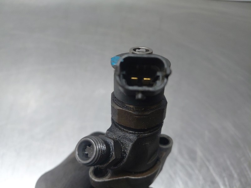 Recambio de inyector para peugeot 207 premium referencia OEM IAM   