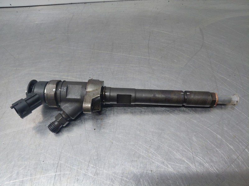 Recambio de inyector para peugeot 207 premium referencia OEM IAM   