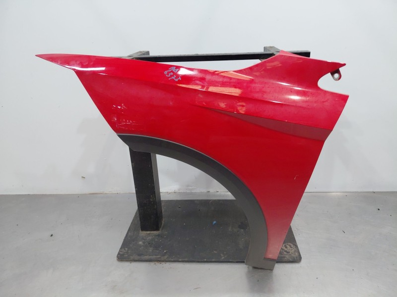 Recambio de aleta delantera izquierda para seat arona suv referencia OEM IAM   