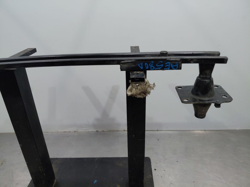 Recambio de refuerzo paragolpes delantero para peugeot 5008 (0u_, 0e_) 1.6 hdi referencia OEM IAM   