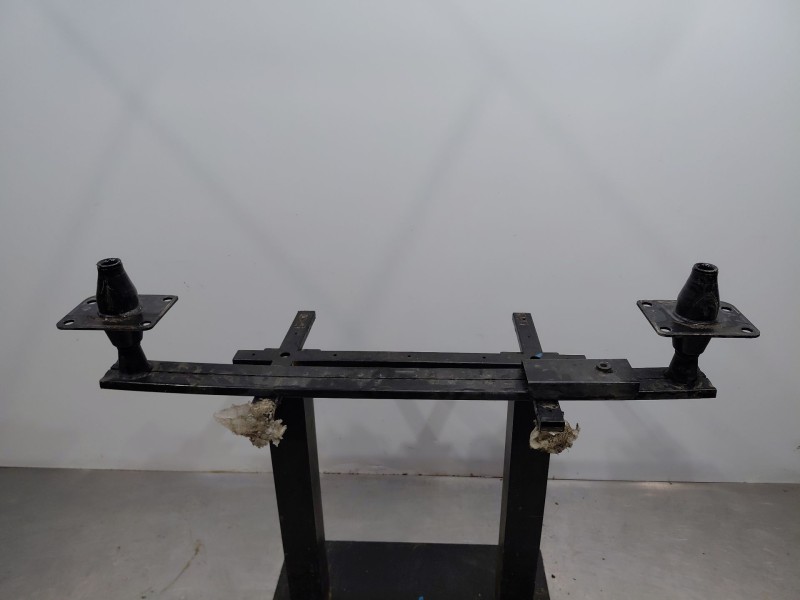 Recambio de refuerzo paragolpes delantero para peugeot 5008 (0u_, 0e_) 1.6 hdi referencia OEM IAM   