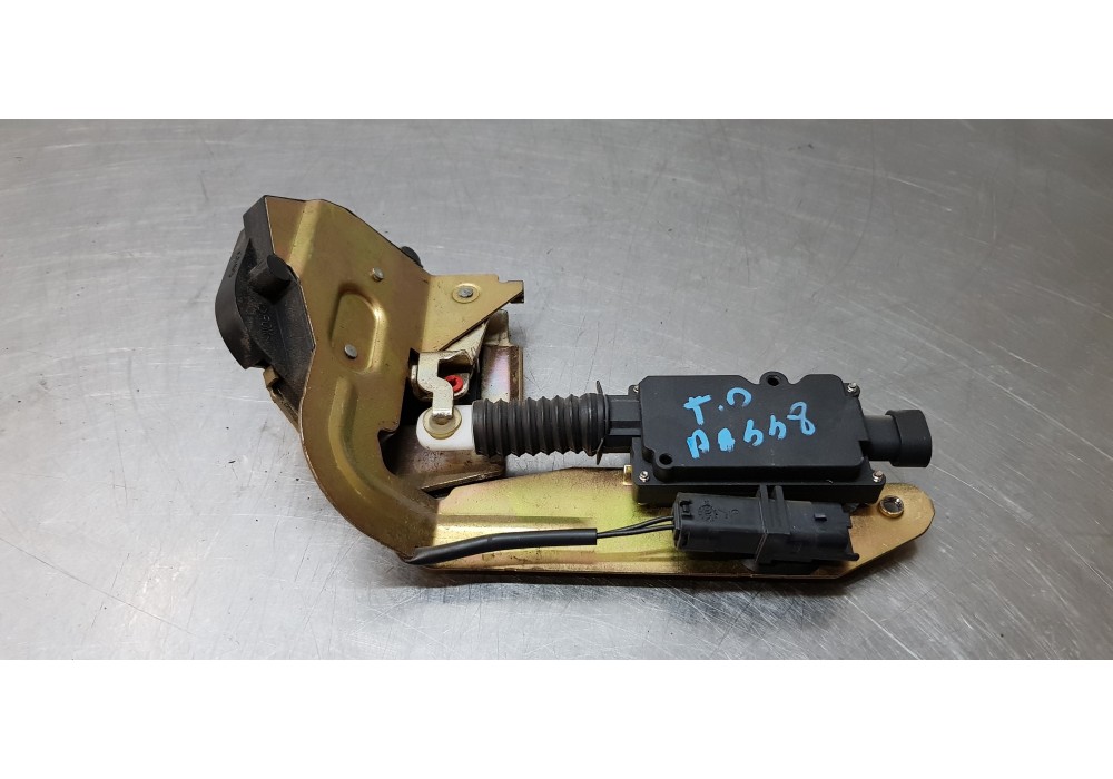 Recambio de cerradura puerta lateral derecha para lancia phedra (180) 2.2 jtd 16v executive referencia OEM IAM 1487727080  