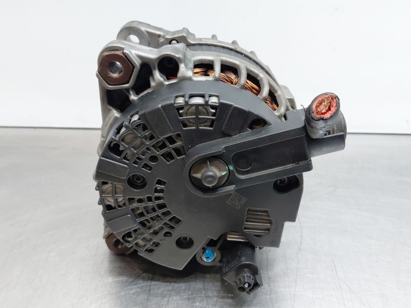 Recambio de alternador para land rover range rover evoque (l551) 2.0 d150 referencia OEM IAM   
