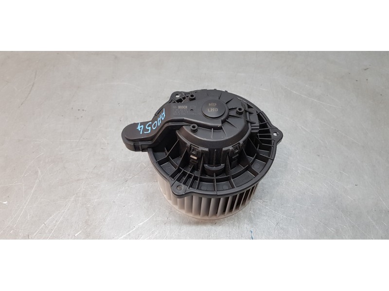 Recambio de motor calefaccion para kia carens ( ) concept referencia OEM IAM 971133X000  