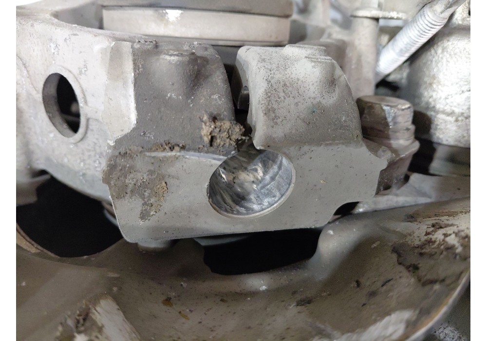 Recambio de mangueta delantera izquierda para land rover range rover evoque (l551) 2.0 d150 referencia OEM IAM   