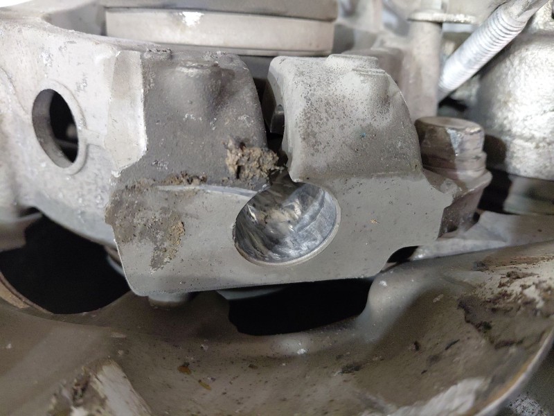 Recambio de mangueta delantera izquierda para land rover range rover evoque (l551) 2.0 d150 referencia OEM IAM   