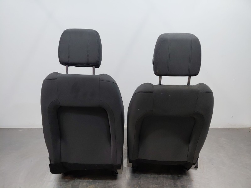 Recambio de juego asientos completo para land rover range rover evoque (l551) 2.0 d150 referencia OEM IAM   