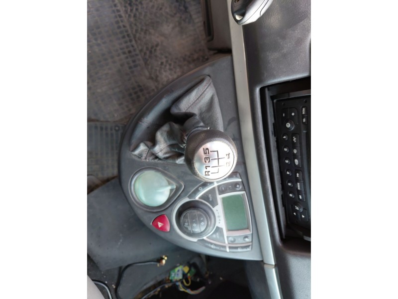 peugeot 807 (eb_) del año 2018