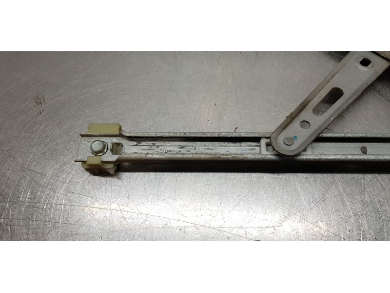 Recambio de elevalunas delantero izquierdo para hyundai i20 classic referencia OEM IAM 824031J010 988101J100 