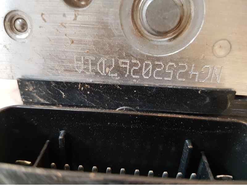 Recambio de abs para fiat 500 l (330) lounge referencia OEM IAM 52003820   Recambio de abs para fiat 500 l (330) lounge referencia OEM IAM 52003820