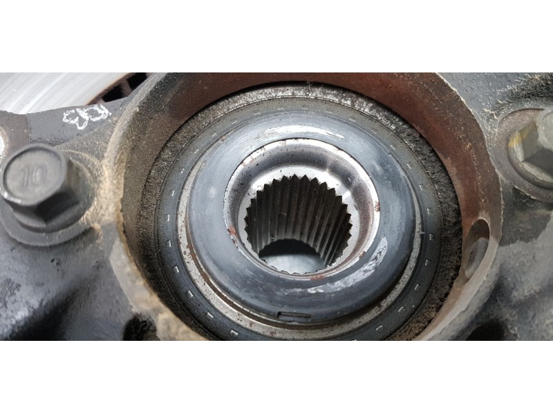 Recambio de mangueta delantera derecha para hyundai tucson ix35 referencia OEM IAM 51716D7000  