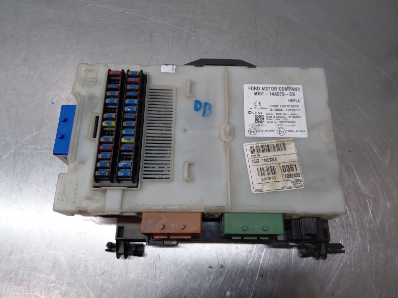 Recambio de caja reles / fusibles para ford s-max (wa6) 2.0 tdci referencia OEM IAM   