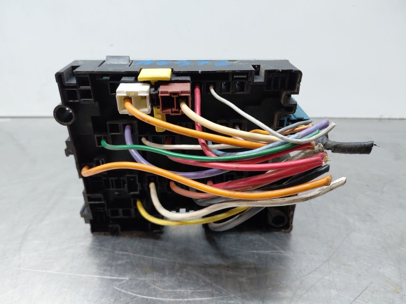 Recambio de caja reles / fusibles para peugeot partner monospace (5_, g_) 2.0 hdi referencia OEM IAM   