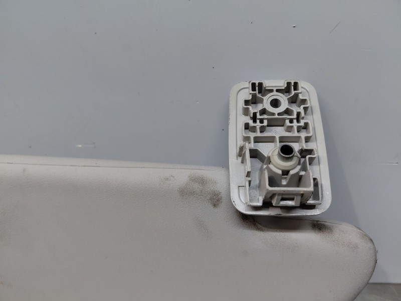 Recambio de parasol izquierdo para peugeot 5008 (0u_, 0e_) 1.6 hdi referencia OEM IAM   