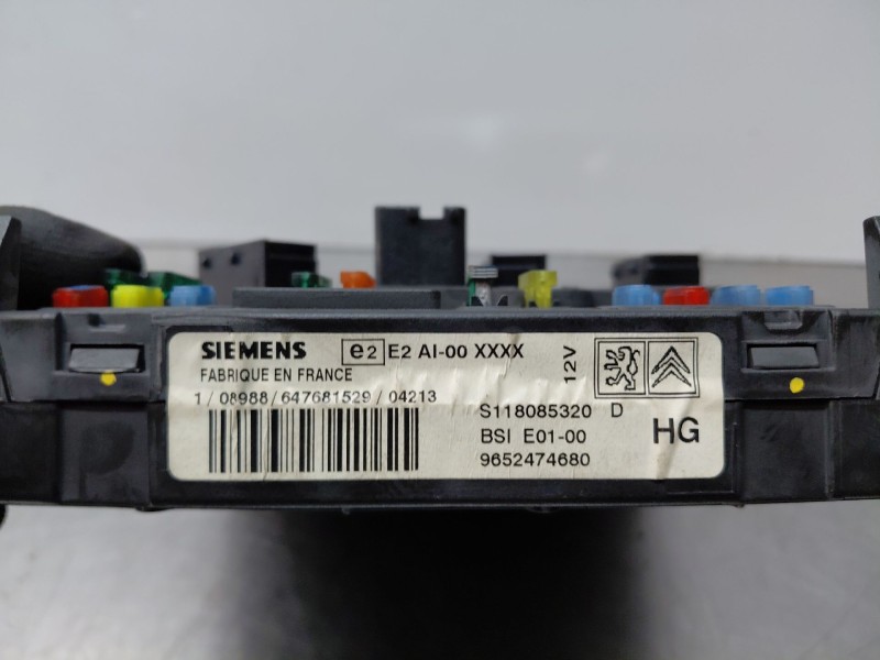 Recambio de caja reles / fusibles para citroën xsara picasso (n68) 2.0 hdi referencia OEM IAM   