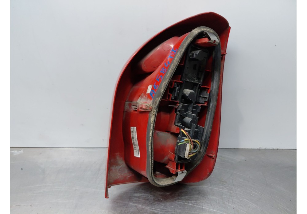 Recambio de piloto trasero izquierdo para citroën xsara picasso (n68) 2.0 hdi referencia OEM IAM   