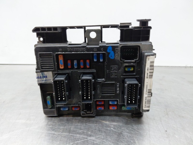 Recambio de caja reles / fusibles para citroën xsara picasso (n68) 2.0 hdi referencia OEM IAM   