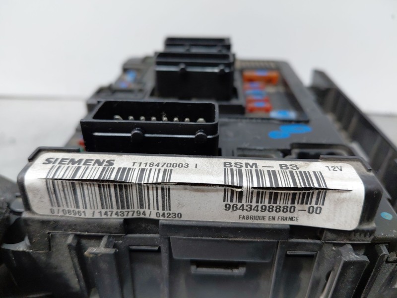 Recambio de caja reles / fusibles para citroën xsara picasso (n68) 2.0 hdi referencia OEM IAM   