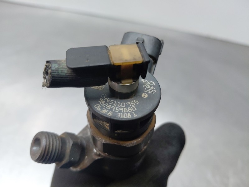 Recambio de inyector para citroën c4 cactus bluehdi referencia OEM IAM   