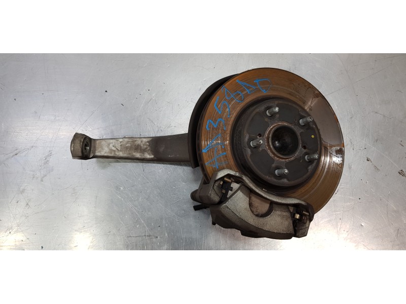 Recambio de mangueta delantera derecha para lexus is 300h referencia OEM IAM 4320153010   Recambio de mangueta delantera derecha para lexus is 300h referencia OEM IAM 4320153010