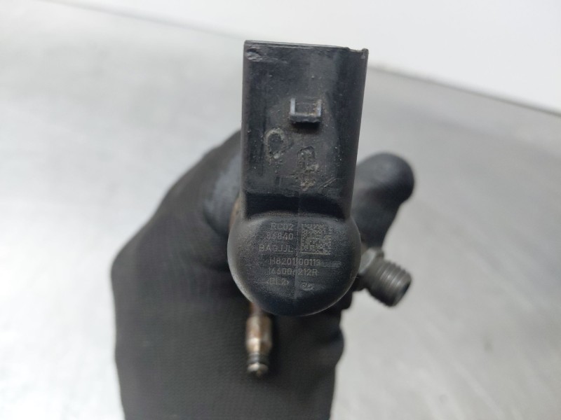 Recambio de inyector para renault scenic iv intens referencia OEM IAM 166006212R  