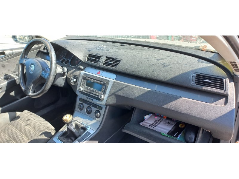 volkswagen passat berlina (3c2) del año 2006